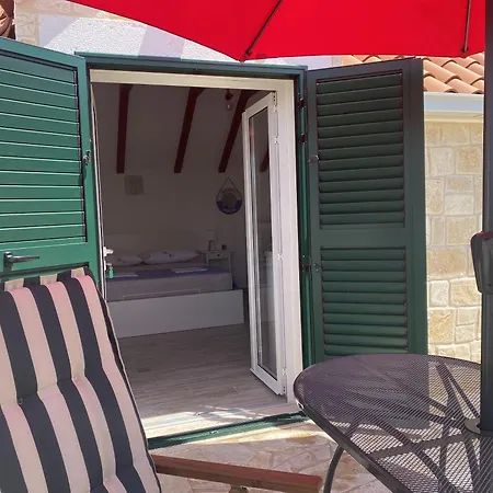 House Little Flower 1 * Trogir