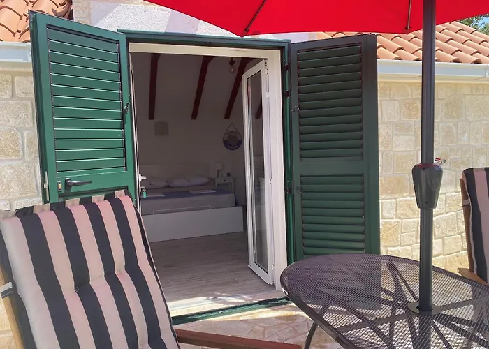 House Little Flower 1 * Trogir